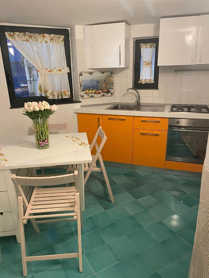 דירות Vietri Casa Di Flora מראה חיצוני תמונה