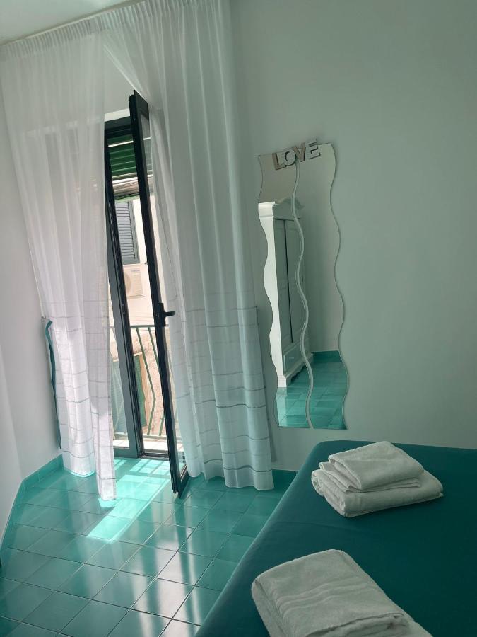 דירות Vietri Casa Di Flora מראה חיצוני תמונה